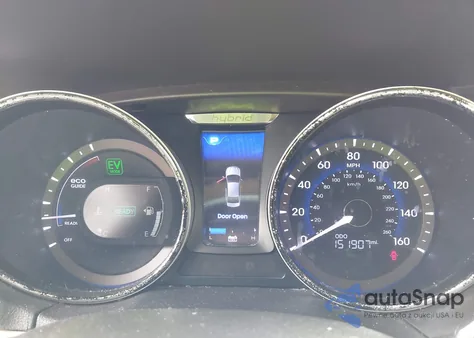 2012 Hyundai Sonata Hybrid z USA, uszkodzony, nr VIN KMHEC4A47CA034582